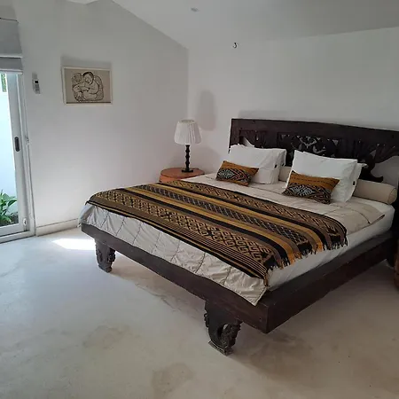 Bear Cottage 4 Bedroom Luxury Villa - Petitenget, Seminyak Exterior photo